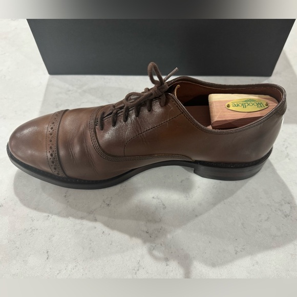 Allen Edmonds Fifth Avenue Cap-Toe Oxford Size 9 EEE - Picture 4 of 6